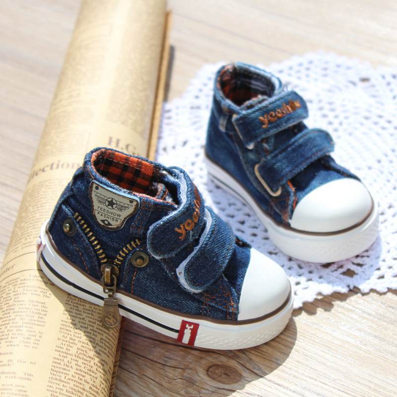 Baby Fashion Sneakers – Light Blue
